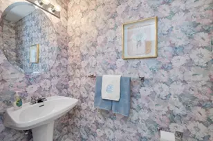 34 Pickman Dr, Bedford, MA 01730 - Photo 19