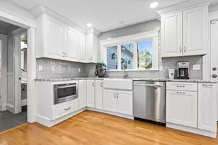 37 Commonwealth Park, Newton, MA 02459 - Photo 7