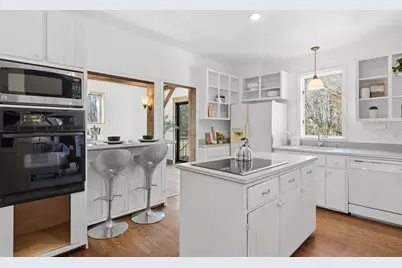 75 Pine St, South Hadley, MA 01075 - Photo 19