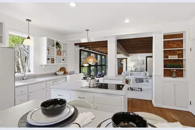 75 Pine St, South Hadley, MA 01075 - Photo 17