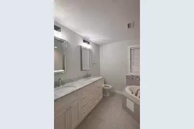 37 W Millbury Rd, Sutton, MA 01590 - Photo 7