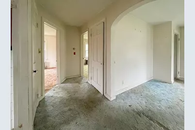 1768 E Mountain Rd, Westfield, MA 01085 - Photo 13