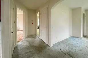 1768 E Mountain Rd, Westfield, MA 01085 - Photo 13