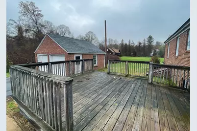 1768 E Mountain Rd, Westfield, MA 01085 - Photo 21