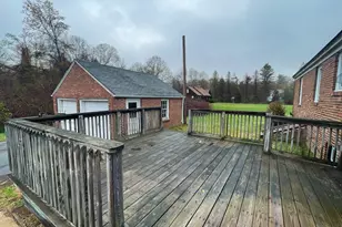 1768 E Mountain Rd, Westfield, MA 01085 - Photo 21