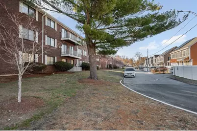 270 E Haverhill St #12, Lawrence, MA 01841 - Photo 19