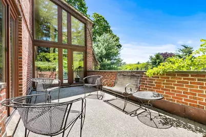 34 Lagrange St, Brookline, MA 02467 - Photo 31