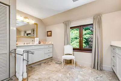 34 Lagrange St, Brookline, MA 02467 - Photo 23