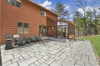 34 Grove St, Shrewsbury, MA 01545 - Photo 29