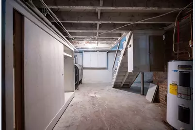 36 Melrose St, Worcester, MA 01605 - Photo 35