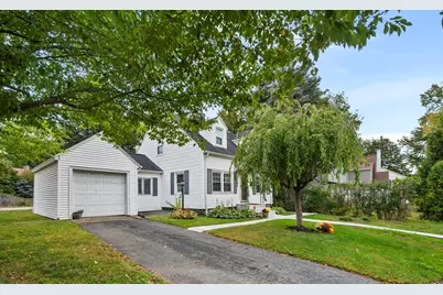 36 Melrose St, Worcester, MA 01605 - Photo 3