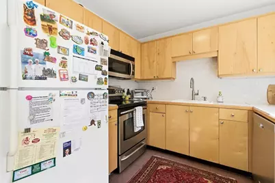 626 Washington St #4, Brookline, MA 02446 - Photo 13