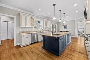 4 Bruce St, Grafton, MA 01519 - Photo 13