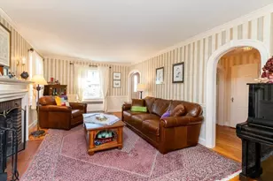 11 Myles Standish Rd, Boston, MA 02132 - Photo 5