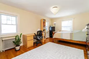 11 Myles Standish Rd, Boston, MA 02132 - Photo 21