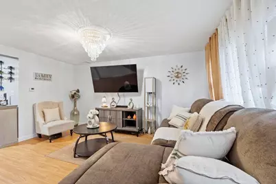 110-112 Everett St, Lawrence, MA 01843 - Photo 17