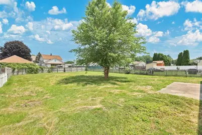 24 Daley St., Chicopee, MA 01013 - Photo 19