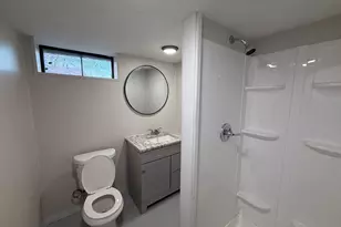 24 Daley St, Chicopee, MA 01013 - Photo 15