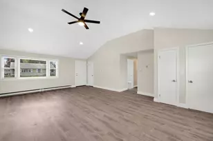 24 Daley St, Chicopee, MA 01013 - Photo 7