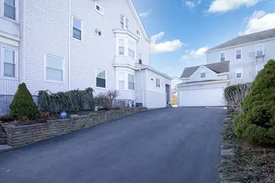 27 Gagnon St, Fall River, MA 02723 - Photo 5