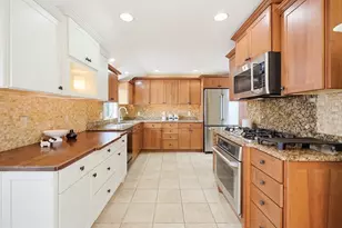 549 Summer St, Brockton, MA 02302 - Photo 7