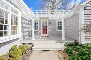 549 Summer St, Brockton, MA 02302 - Photo 3