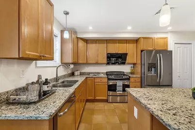 109 Harvey St #109, Cambridge, MA 02140 - Photo 9