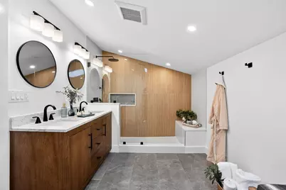 27 Laurel #27, Watertown, MA 02472 - Photo 17