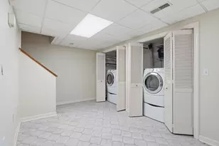 8 Ashford Ln, Andover, MA 01810 - Photo 35