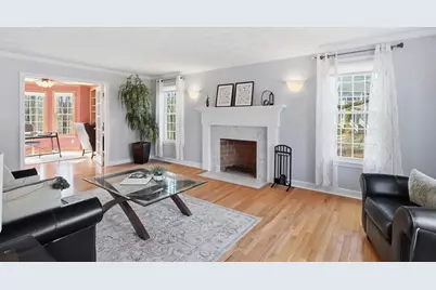 8 Ashford Ln, Andover, MA 01810 - Photo 5