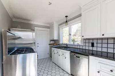 169 Walker #2, Swampscott, MA 01907 - Photo 15