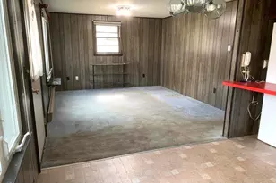 13 Greenhurst Ave, Fitchburg, MA 01420 - Photo 21