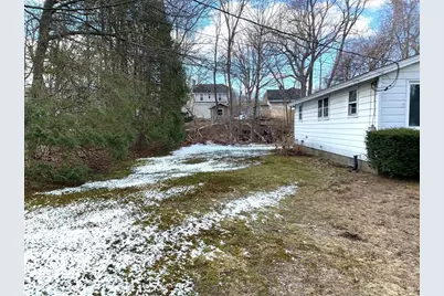 13 Greenhurst Ave, Fitchburg, MA 01420 - Photo 7