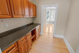 21 Congress St, Amesbury, MA 01913 - Photo 11