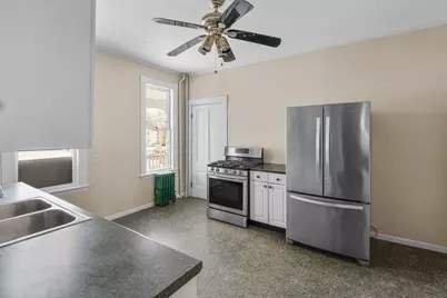 21 Congress St, Amesbury, MA 01913 - Photo 9