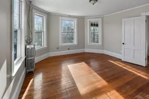 21 Congress St, Amesbury, MA 01913 - Photo 23