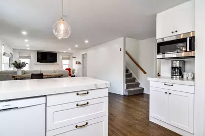 55 Pleasant Street, Framingham, MA 01701 - Photo 11