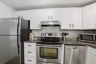 200 Manning St, Hudson, MA 01749 - Photo 9