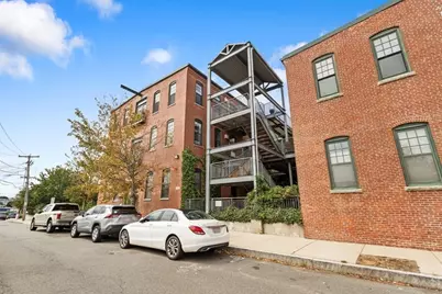 60 Dudley St #32, Chelsea, MA 02150 - Photo 3