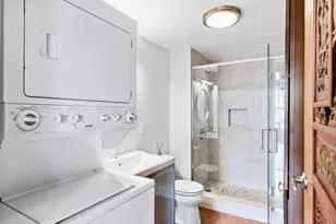 60 Dudley St, Chelsea, MA 02150 - Photo 11