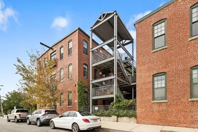 60 Dudley St #32, Chelsea, MA 02150 - Photo 31