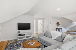 30B Graves Ave, Northampton, MA 01060 - Photo 7