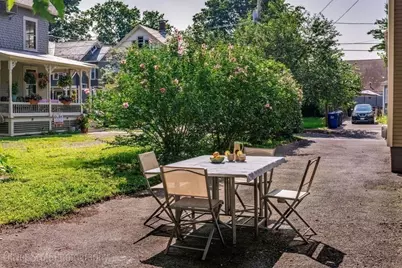 30B Graves Ave #B, Northampton, MA 01060 - Photo 23