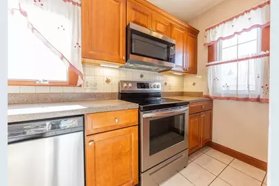 250 Forest St, Medford, MA 02155 - Photo 13