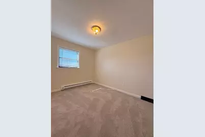 26 Dayton Street, Chicopee, MA 01013 - Photo 5