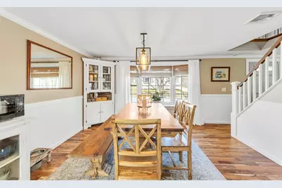 4 Eagle Street, Boston, MA 02132 - Photo 19