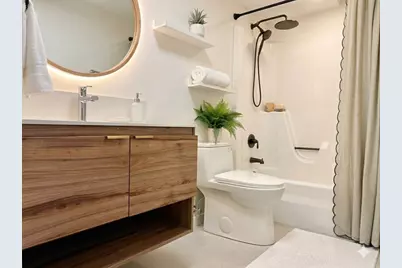 1731 Beacon St #4, Brookline, MA 02445 - Photo 7