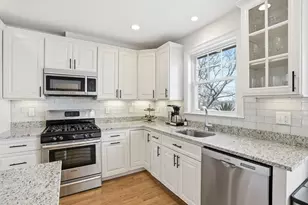 9 Park St, Boston, MA 02122 - Photo 7