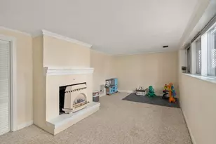 13 Berkeley Rd, Framingham, MA 01701 - Photo 21