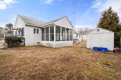 17 Maguire Street, Methuen, MA 01844 - Photo 31